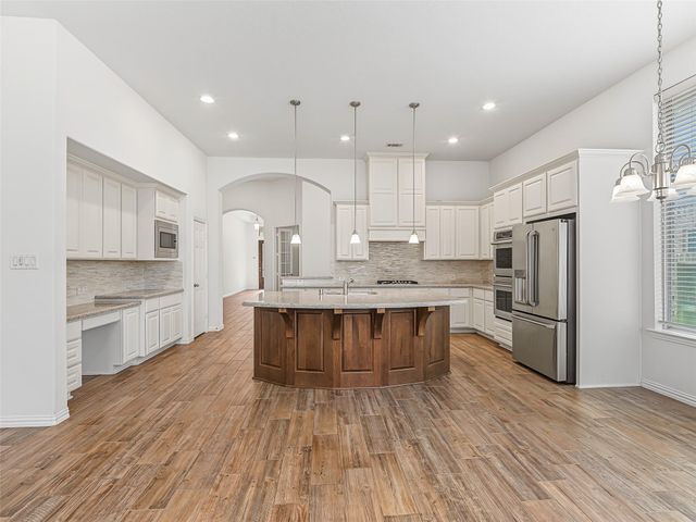 27215 Symphony Creek Lane, Fulshear, TX 77441