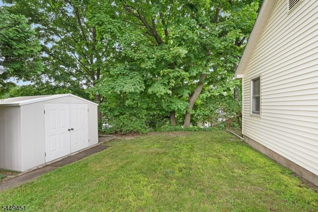 94 Franklin Ave, Rockaway Boro, NJ 07866