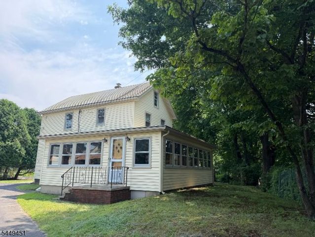 94 Franklin Ave, Rockaway Boro, NJ 07866
