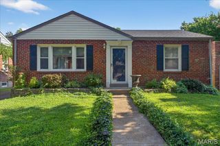 6929 Dartmouth Avenue, University City, MO 63130
