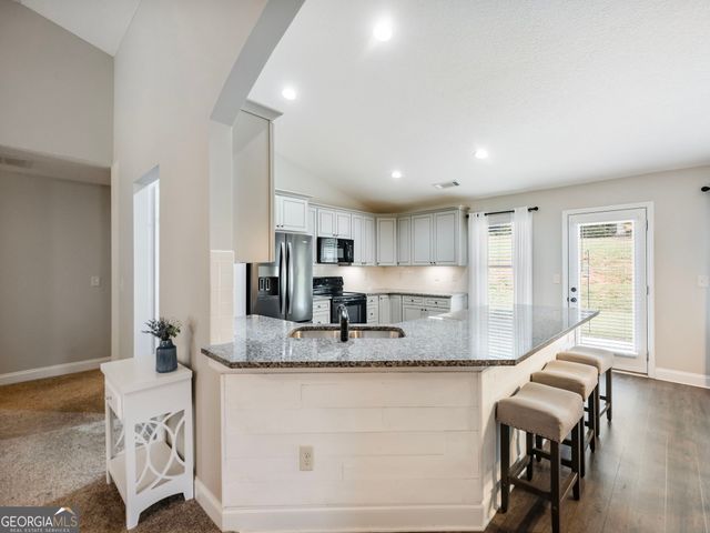 433 Emily Forest Way, Pendergrass, GA 30567