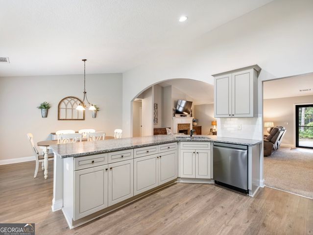 433 Emily Forest Way, Pendergrass, GA 30567