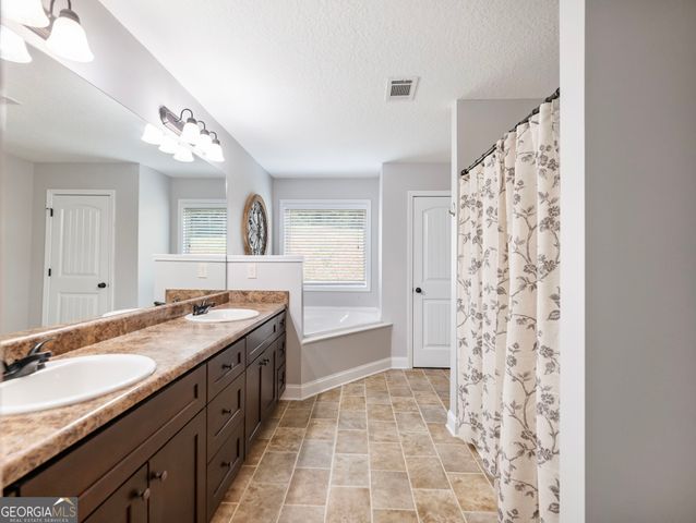 433 Emily Forest Way, Pendergrass, GA 30567