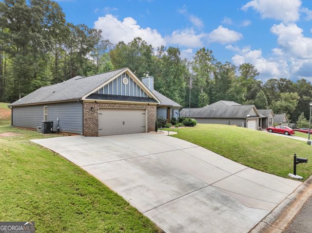 433 Emily Forest Way, Pendergrass, GA 30567