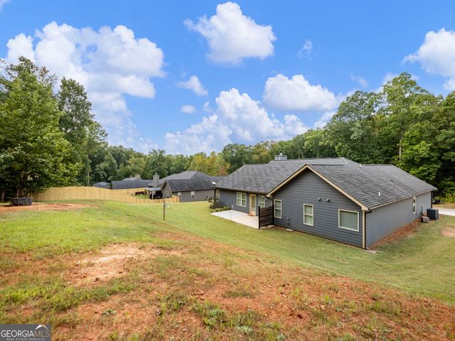 433 Emily Forest Way, Pendergrass, GA 30567