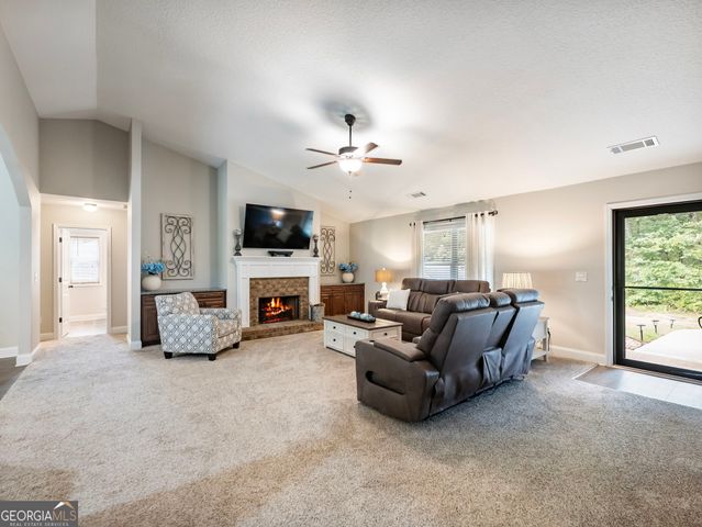 433 Emily Forest Way, Pendergrass, GA 30567
