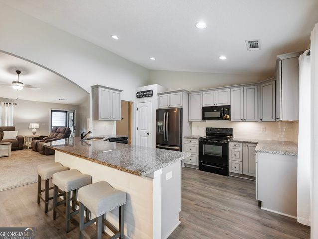 433 Emily Forest Way, Pendergrass, GA 30567