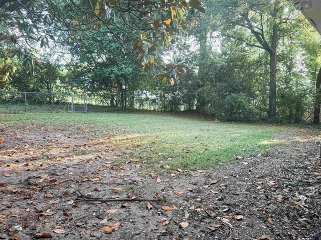 504 Sunset Dr, Warner Robins, GA 31008