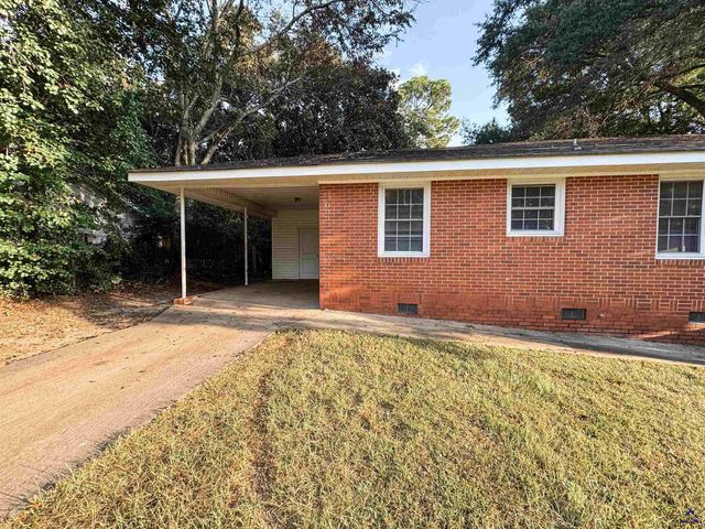 504 Sunset Dr, Warner Robins, GA 31008