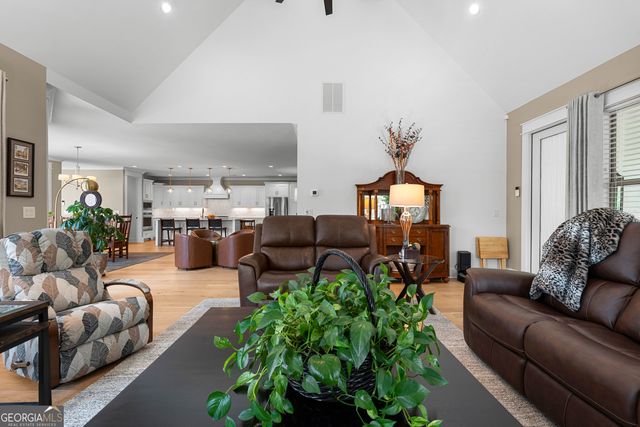 722 Magnolia Walk, Peachtree City, GA 30269
