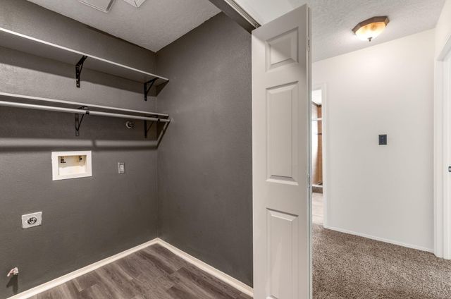 392 Pyrite Drive NE, Rio Rancho, NM 87124