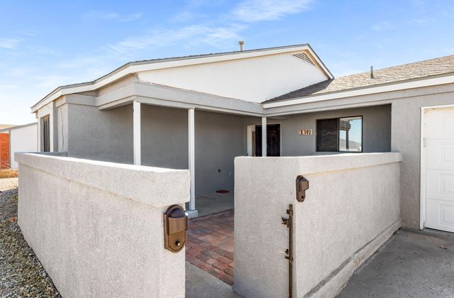 392 Pyrite Drive NE, Rio Rancho, NM 87124