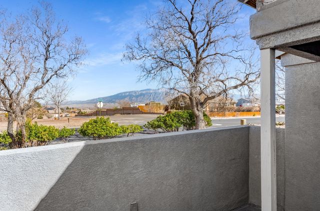 392 Pyrite Drive NE, Rio Rancho, NM 87124