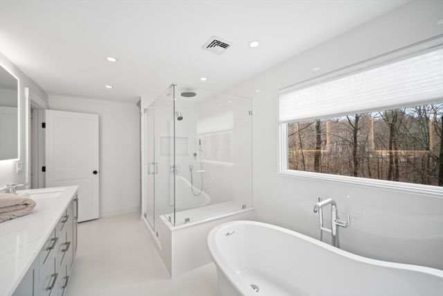 53 Grogan Path, Marlborough, MA 01752