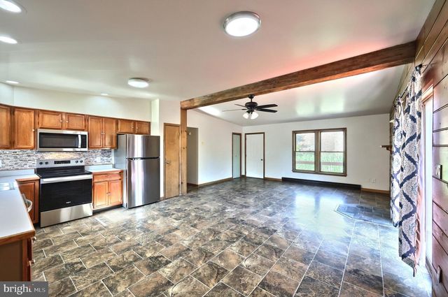 28 JACKSON DR, East Berlin, PA 17316