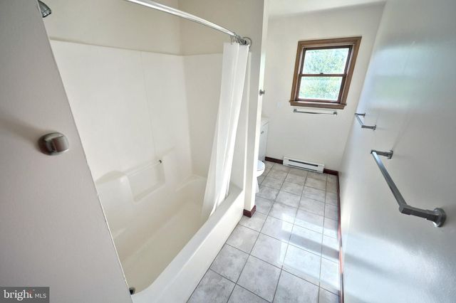 28 JACKSON DR, East Berlin, PA 17316