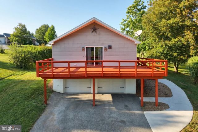 28 JACKSON DR, East Berlin, PA 17316