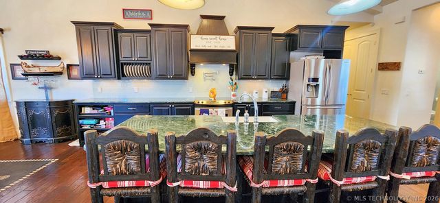 32548 S Cookson Bluff Road, Park Hill, OK 74451