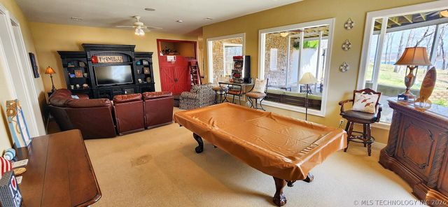 32548 S Cookson Bluff Road, Park Hill, OK 74451