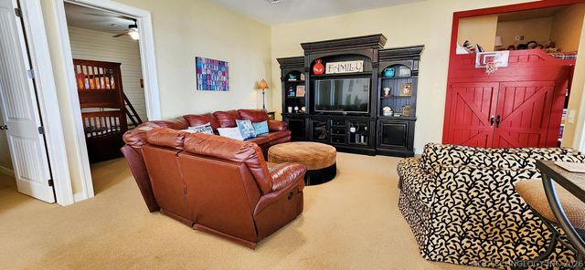 32548 S Cookson Bluff Road, Park Hill, OK 74451