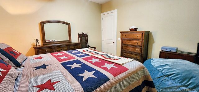 32548 S Cookson Bluff Road, Park Hill, OK 74451