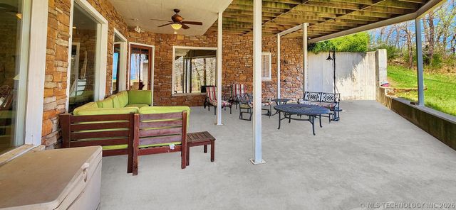 32548 S Cookson Bluff Road, Park Hill, OK 74451