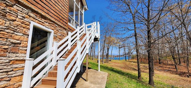 32548 S Cookson Bluff Road, Park Hill, OK 74451