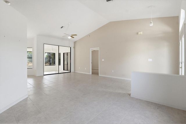 1724 E MCKINLEY STREET, Hernando, FL 34442