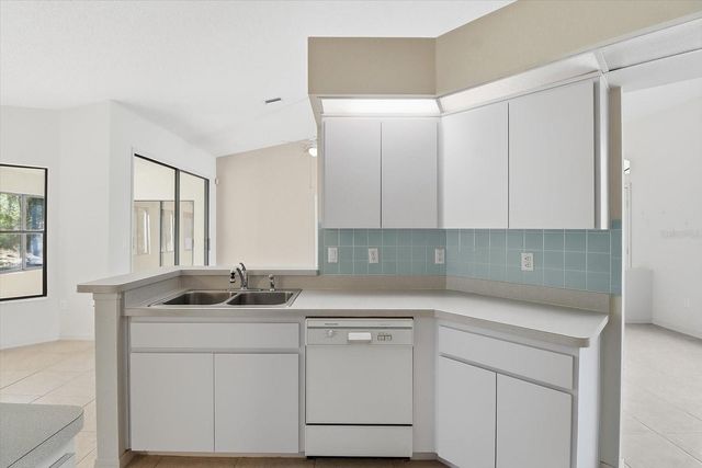 1724 E MCKINLEY STREET, Hernando, FL 34442