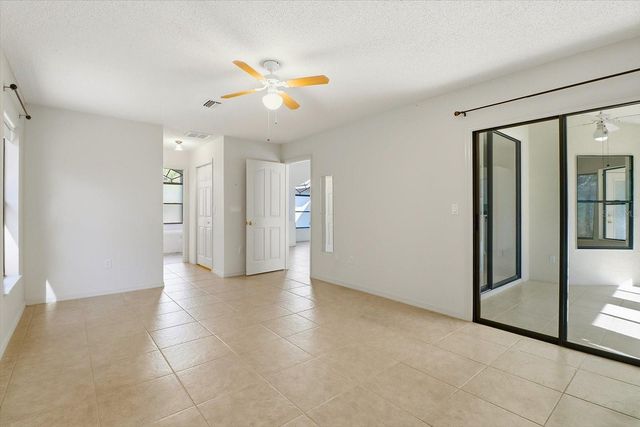 1724 E MCKINLEY STREET, Hernando, FL 34442