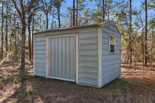 1724 E MCKINLEY STREET, Hernando, FL 34442