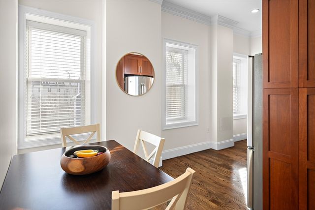 9-11 Ellwood St 4, Boston, MA 02129