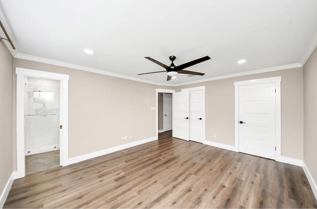7631 Burning Hills Drive, Houston, TX 77071