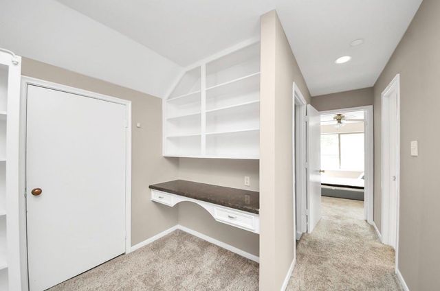 7631 Burning Hills Drive, Houston, TX 77071