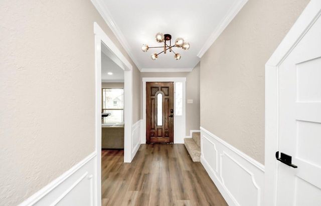 7631 Burning Hills Drive, Houston, TX 77071
