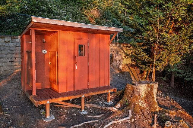 23 YURT E Lake Sammamish Parkway NE, Sammamish, WA 98074