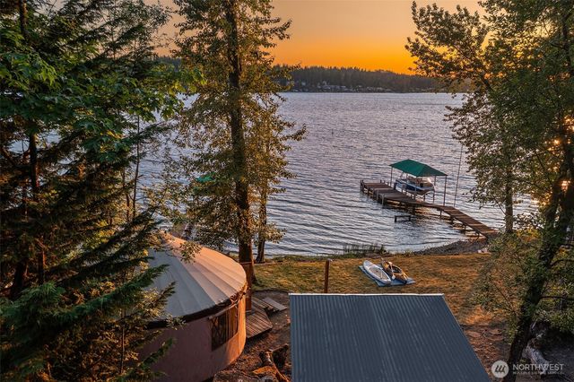 23 YURT E Lake Sammamish Parkway NE, Sammamish, WA 98074