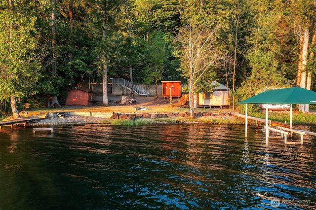 23 YURT E Lake Sammamish Parkway NE, Sammamish, WA 98074