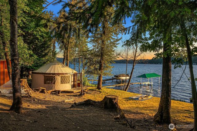 23 YURT E Lake Sammamish Parkway NE, Sammamish, WA 98074