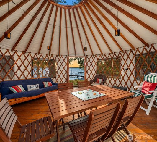 23 YURT E Lake Sammamish Parkway NE, Sammamish, WA 98074