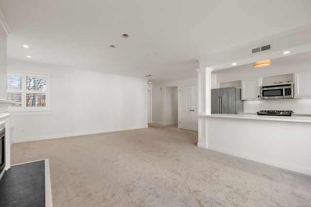 133 Rowayton Woods Drive 133, Norwalk, CT 06854