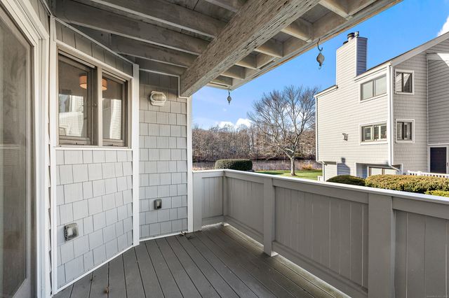 133 Rowayton Woods Drive 133, Norwalk, CT 06854