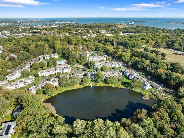 133 Rowayton Woods Drive 133, Norwalk, CT 06854