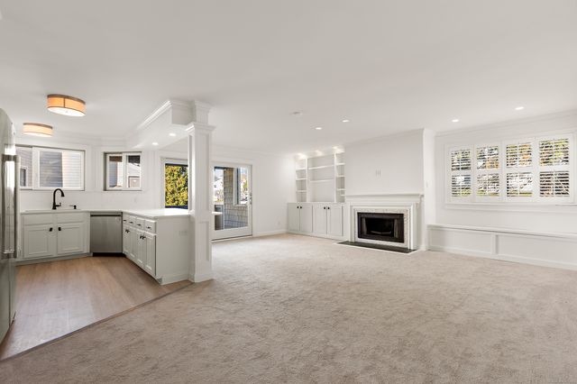 133 Rowayton Woods Drive 133, Norwalk, CT 06854