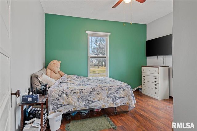 2105 ELIZABETH Street, Springfield, IL 62702