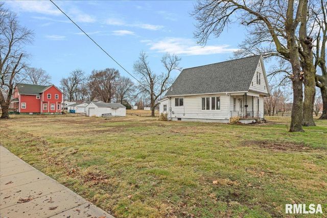 2105 ELIZABETH Street, Springfield, IL 62702