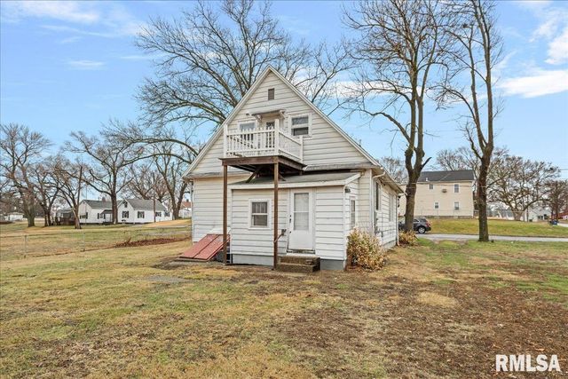 2105 ELIZABETH Street, Springfield, IL 62702