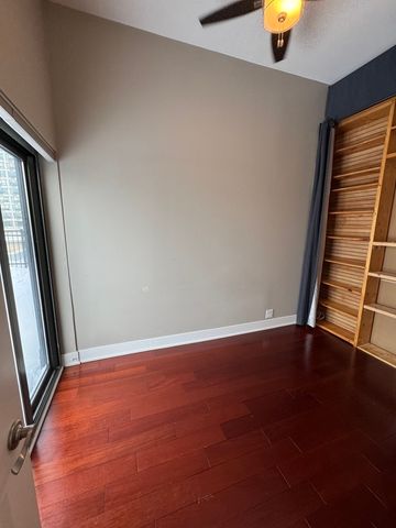 5048 N Marine Drive A9, Chicago, IL 60640