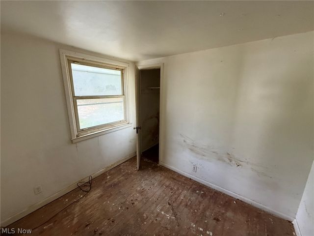 579 Helper Drive, Bedford, OH 44146