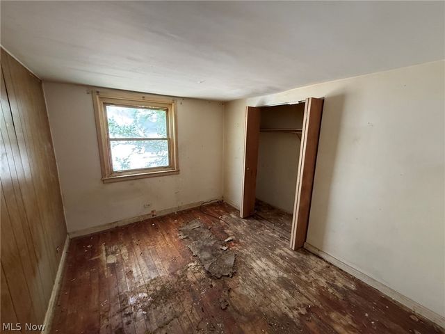 579 Helper Drive, Bedford, OH 44146
